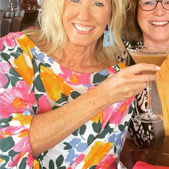 Floral off shoulder top - Picture 3 of 8